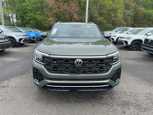 New 2025 Volkswagen Atlas Cross Sport SEL Premium R-Line image 6