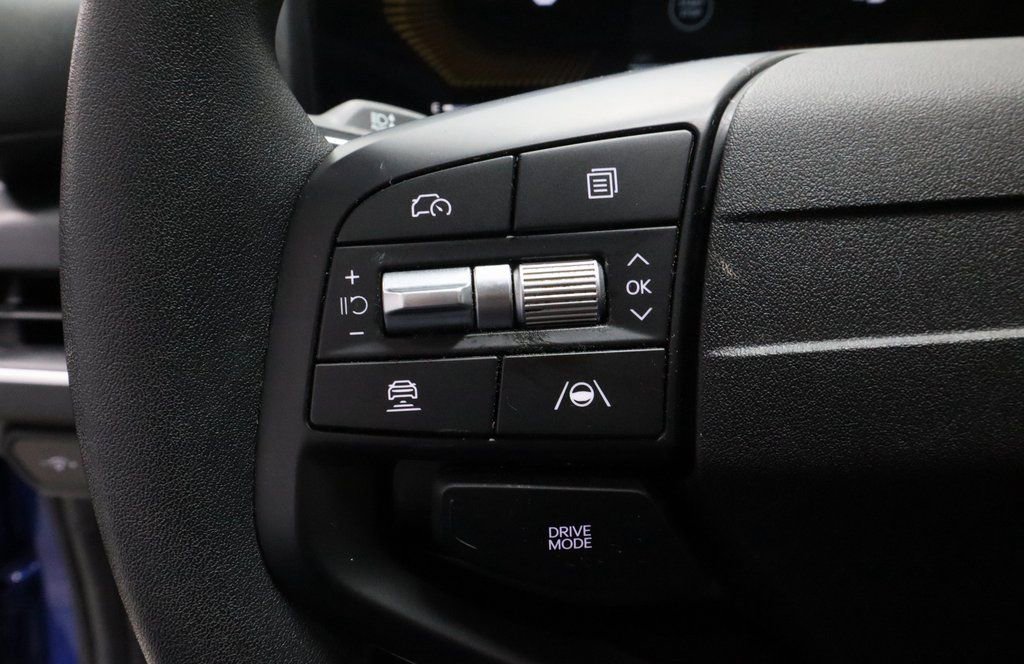 Used 2025 Kia K4 LXS image 25