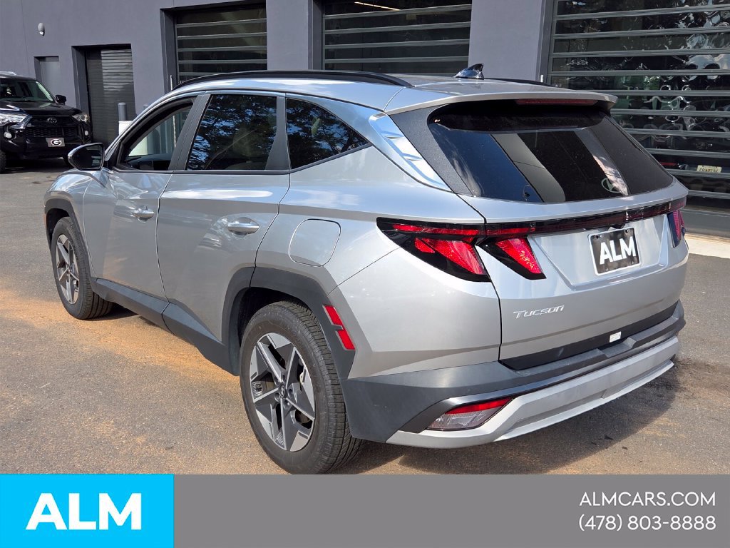 Used 2025 Hyundai Tucson SEL FWD image 11
