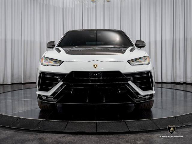 Used 2024 Lamborghini Urus Performante AWD/4WD image 2