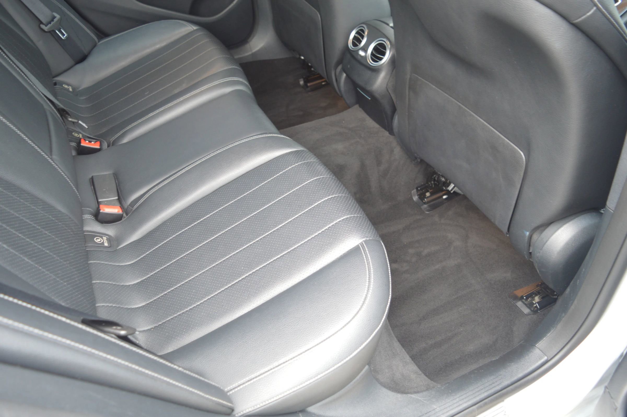 Used 2018 Mercedes-Benz E 300 4MATIC image 20