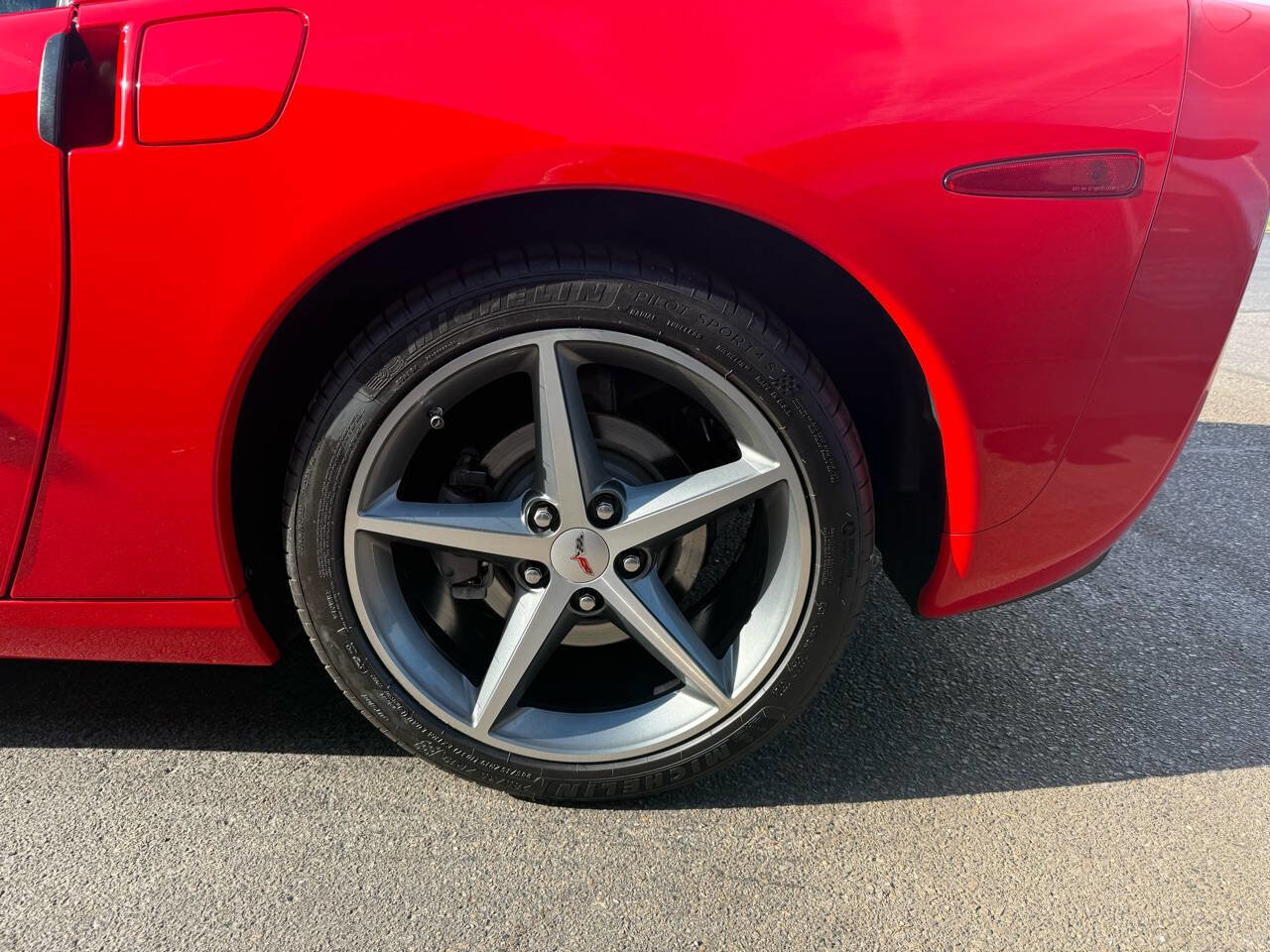 Used 2012 Chevrolet Corvette Coupe image 22