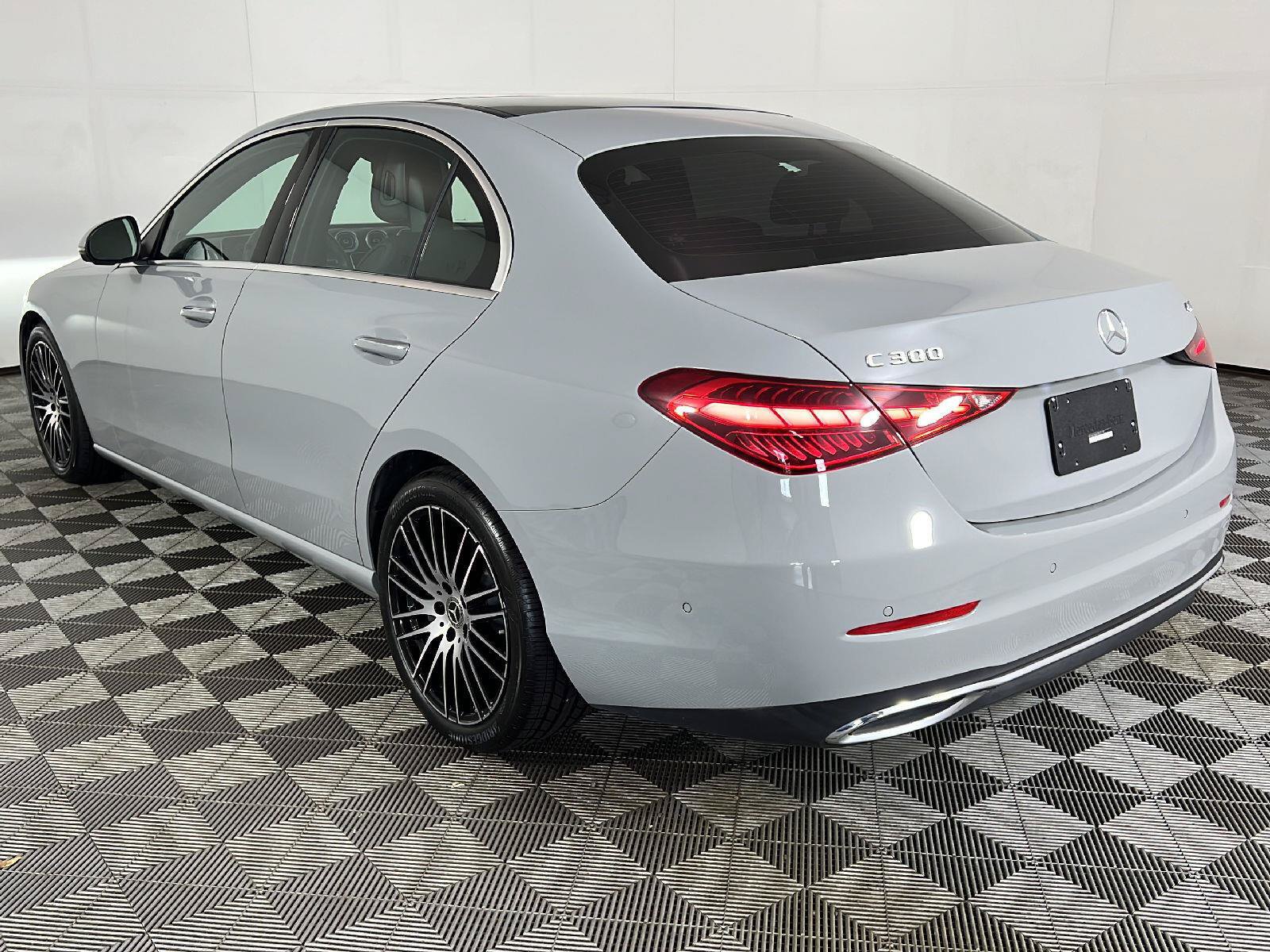Used 2026 Mercedes-Benz C 300 4MATIC Sedan image 34