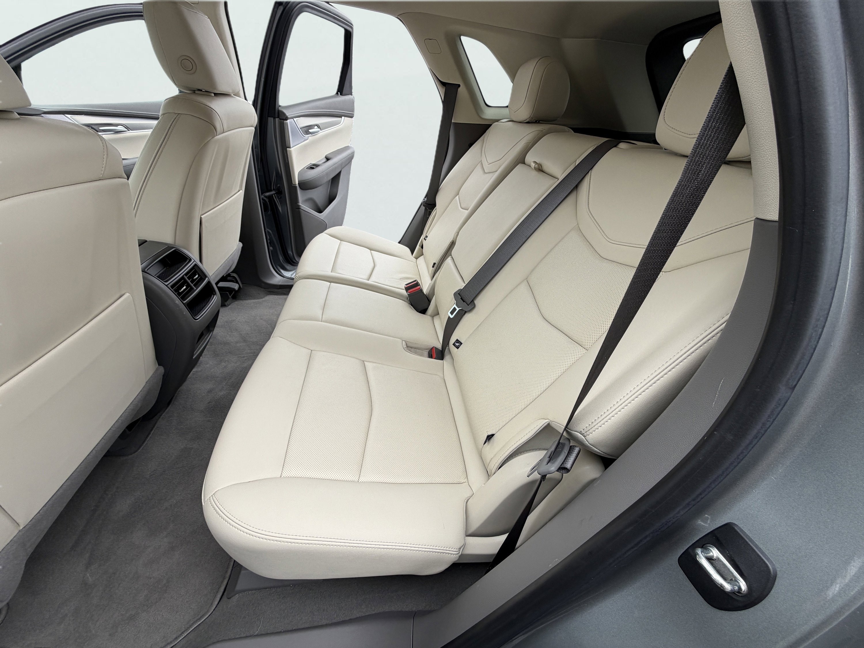 Used 2023 Cadillac XT5 Premium Luxury image 14