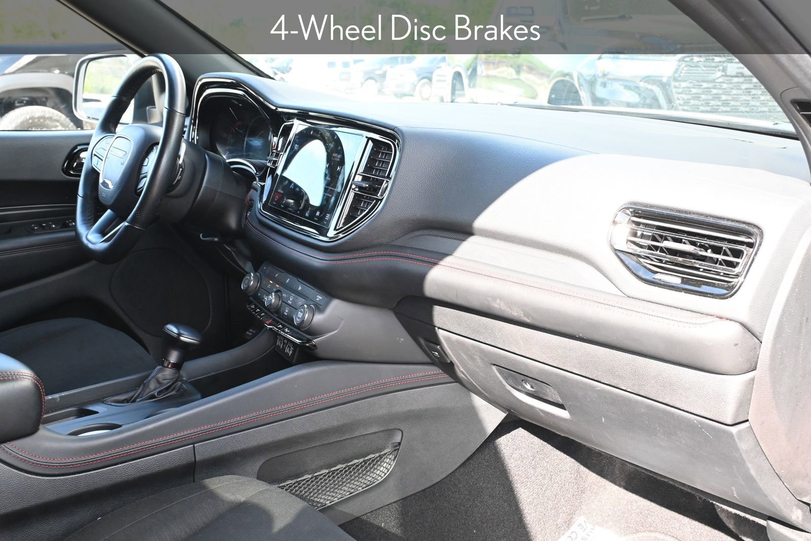 Used 2025 Dodge Durango GT image 29