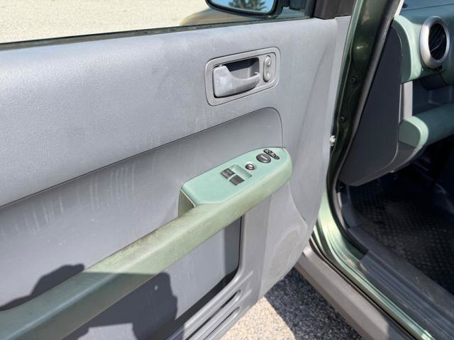 Used 2005 Honda Element LX image 18