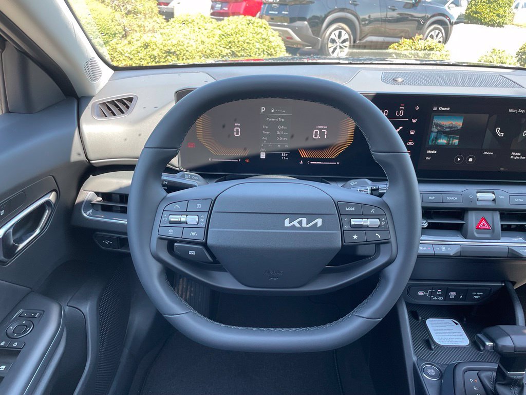New 2026 Kia K4 EX FWD image 13