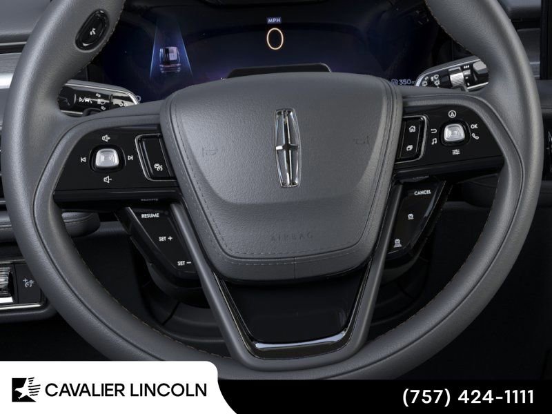 Used 2025 Lincoln Aviator AWD w/ Equipment Group 101A image 12