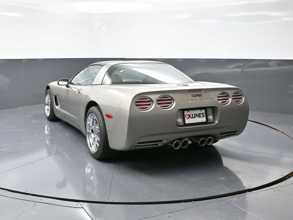 Used 2000 Chevrolet Corvette Coupe w/ Memory Pkg image 7