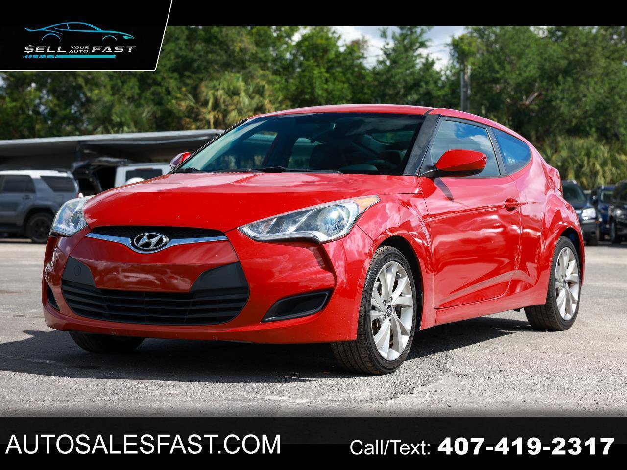 Used 2016 Hyundai Veloster FWD image 1
