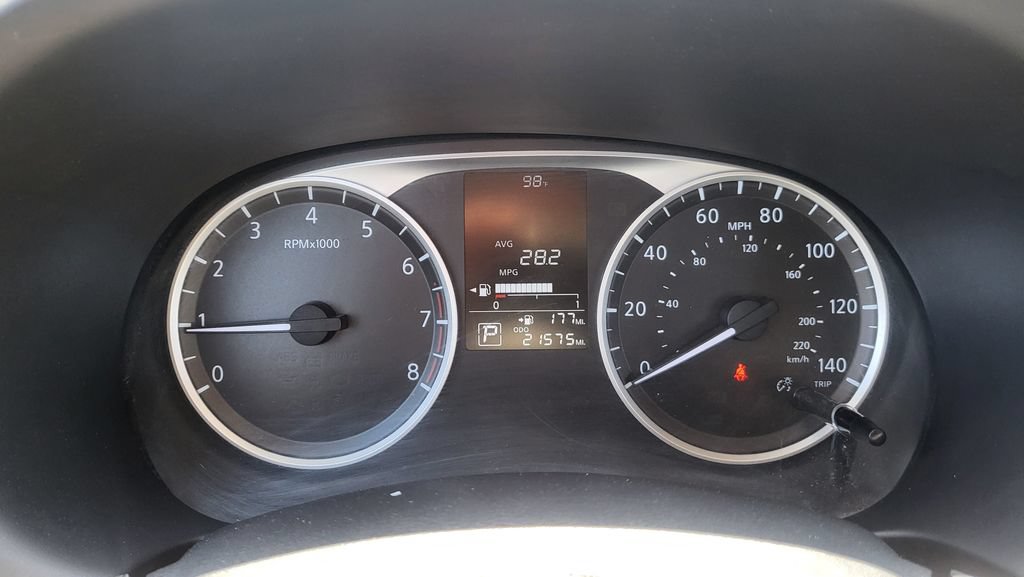 Used 2024 Nissan Kicks S FWD image 29