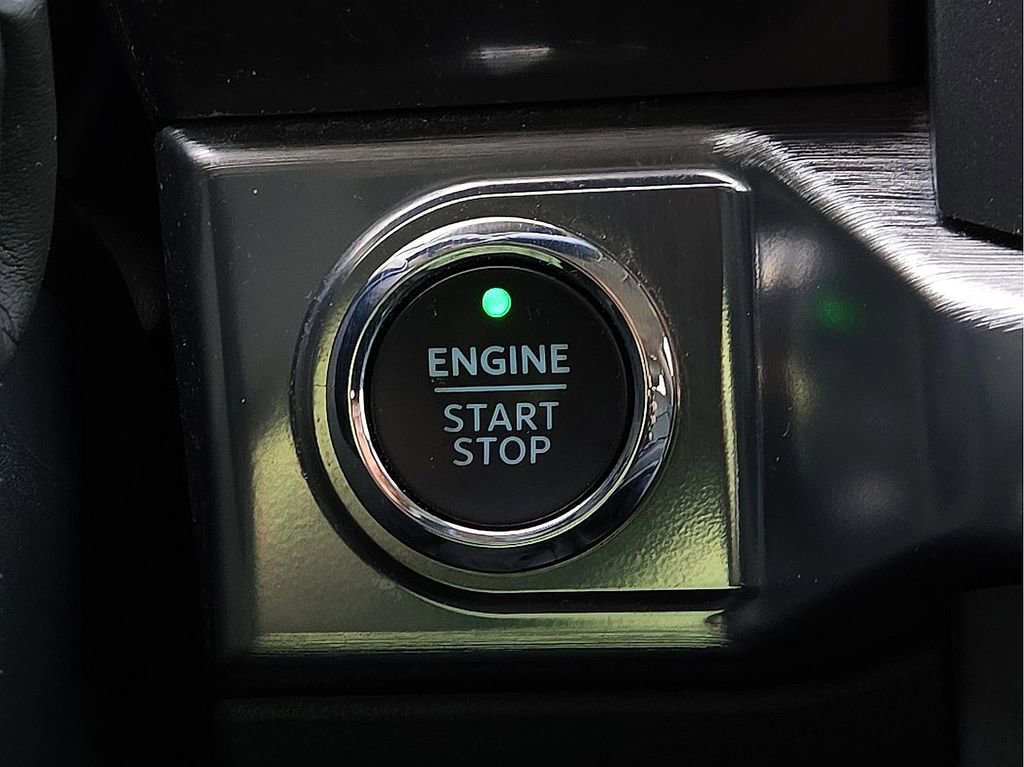 Used 2021 Ford F150 Lariat image 16