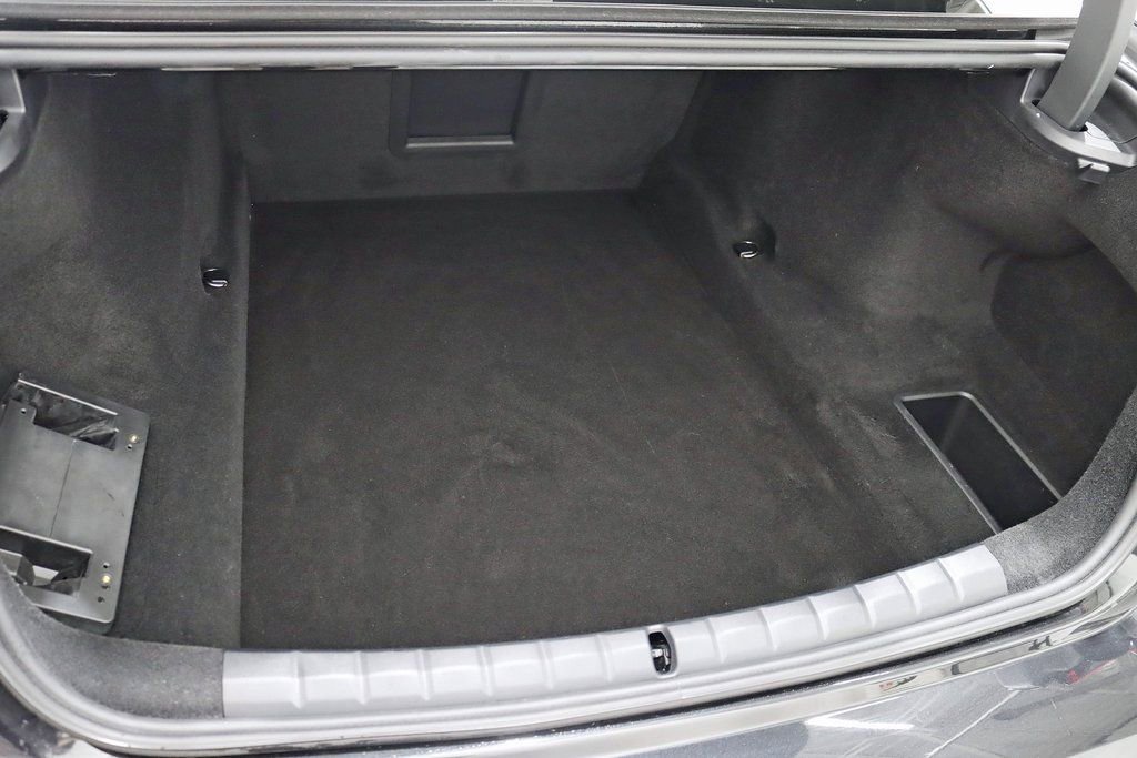 Used 2023 BMW 760i xDrive image 47