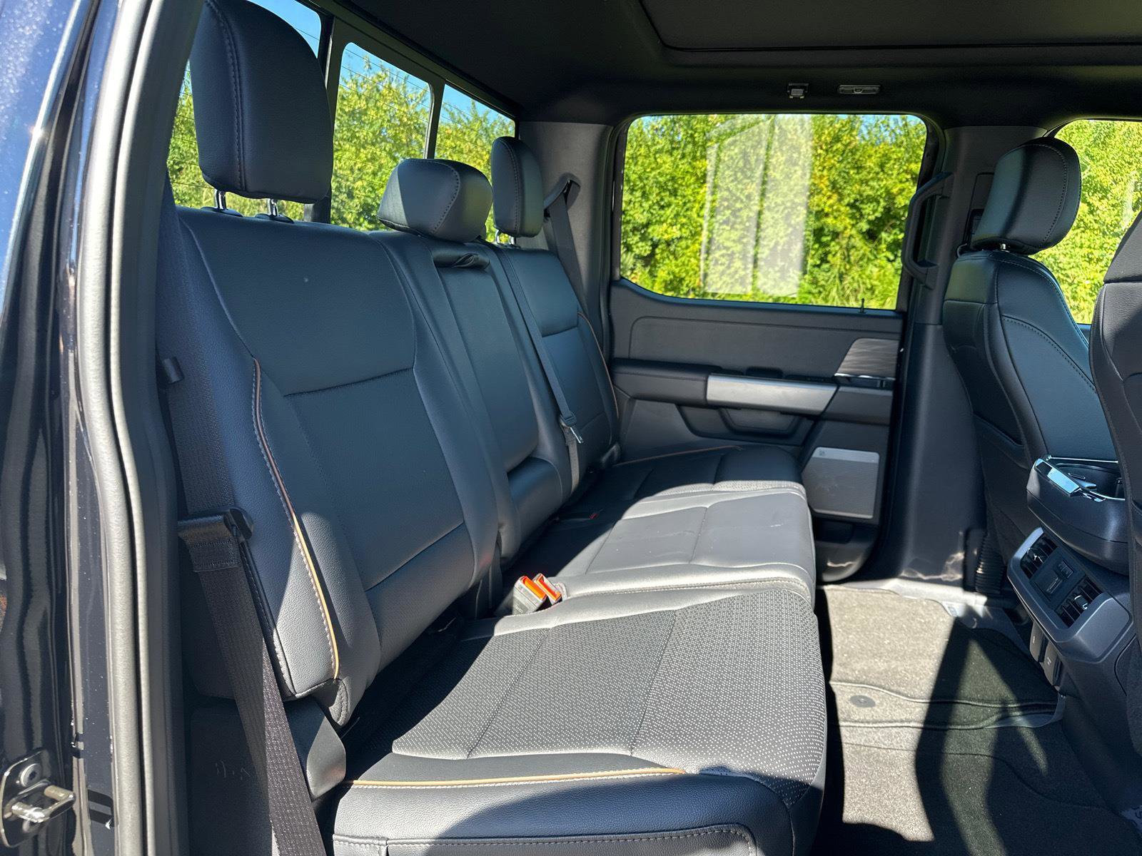 New 2025 Ford F150 Lariat image 27