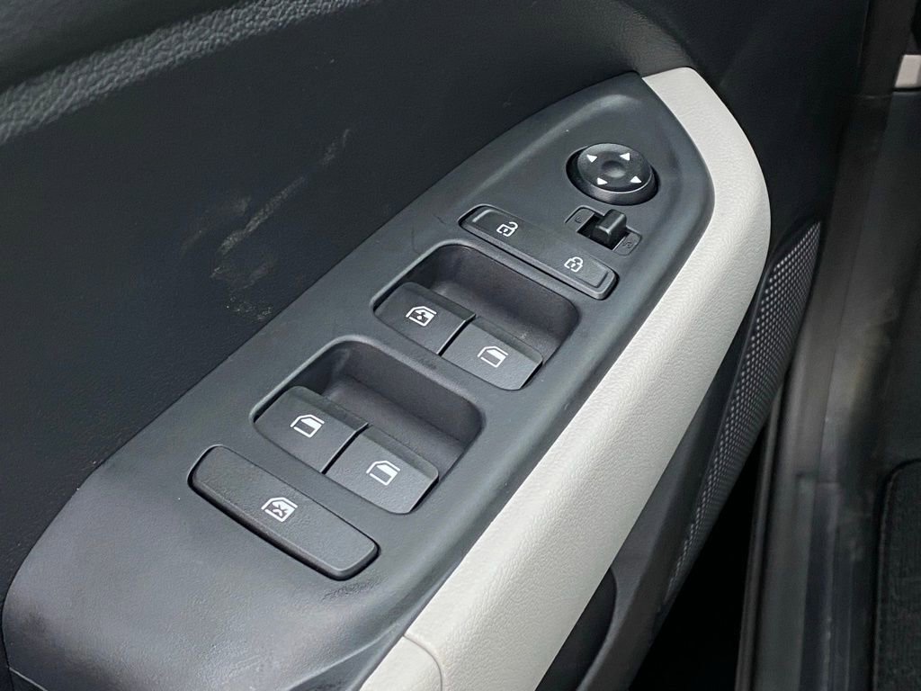 New 2026 Hyundai Venue SEL image 13