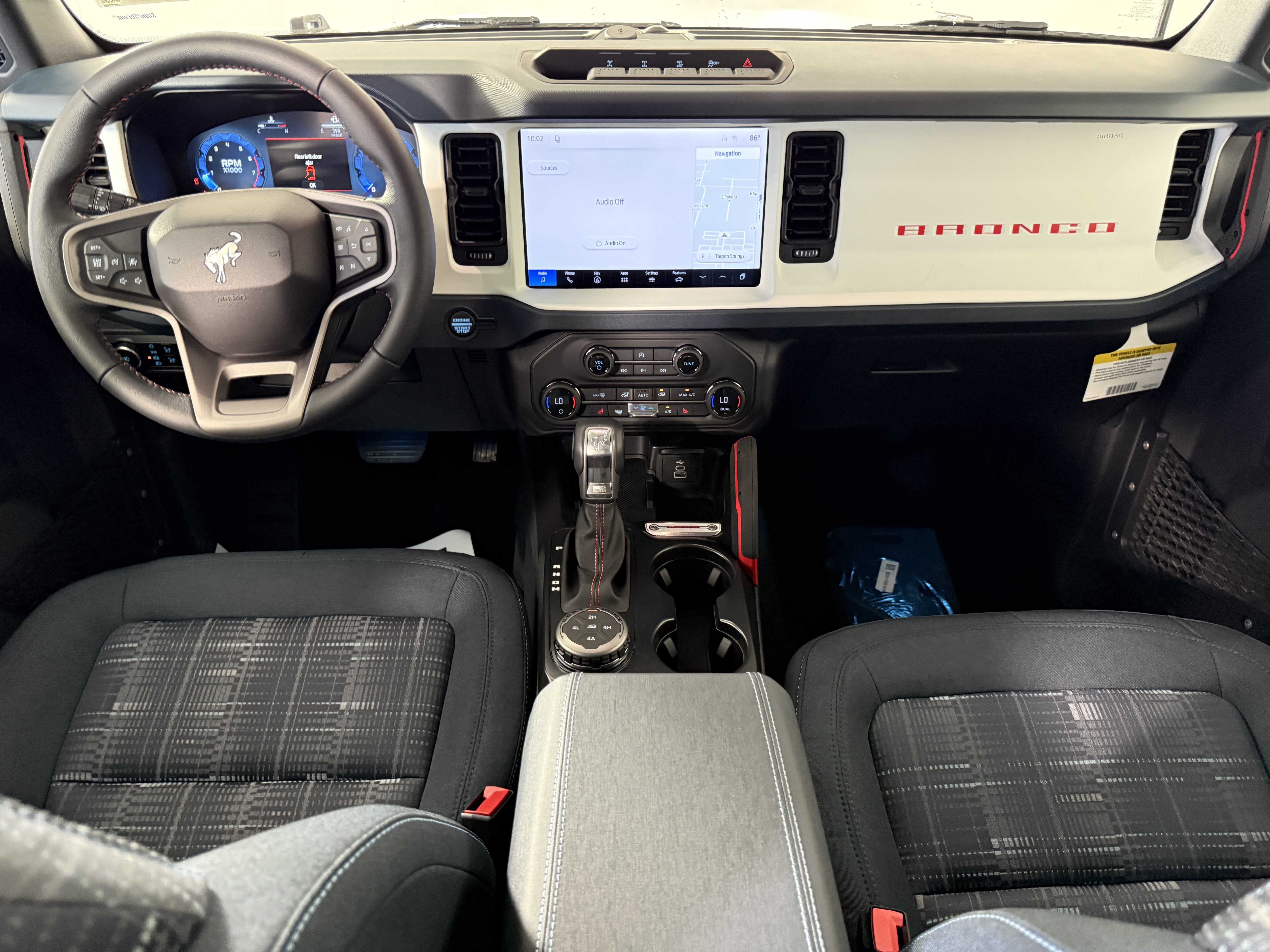 New 2026 Ford Bronco Heritage Edition AWD/4WD image 9