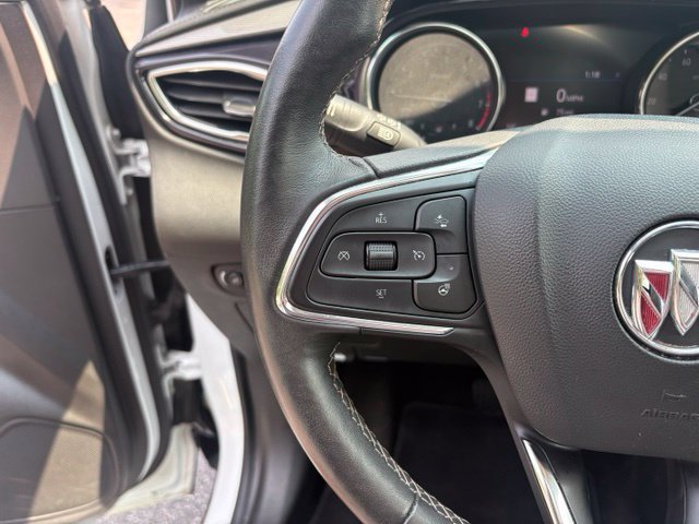 Used 2020 Buick Encore GX Essence w/ Experience Buick Package FWD image 33