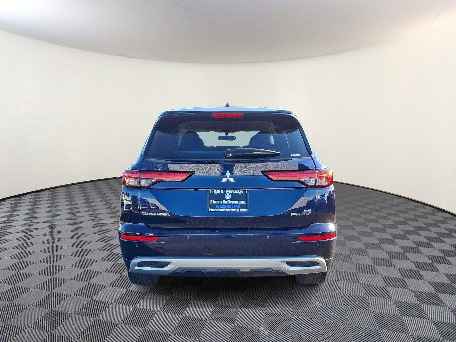Used 2023 Mitsubishi Outlander SE image 6