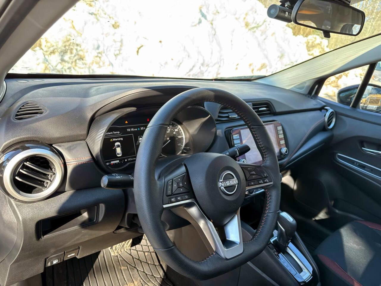 Used 2023 Nissan Versa SR w/ Trunk Package image 12