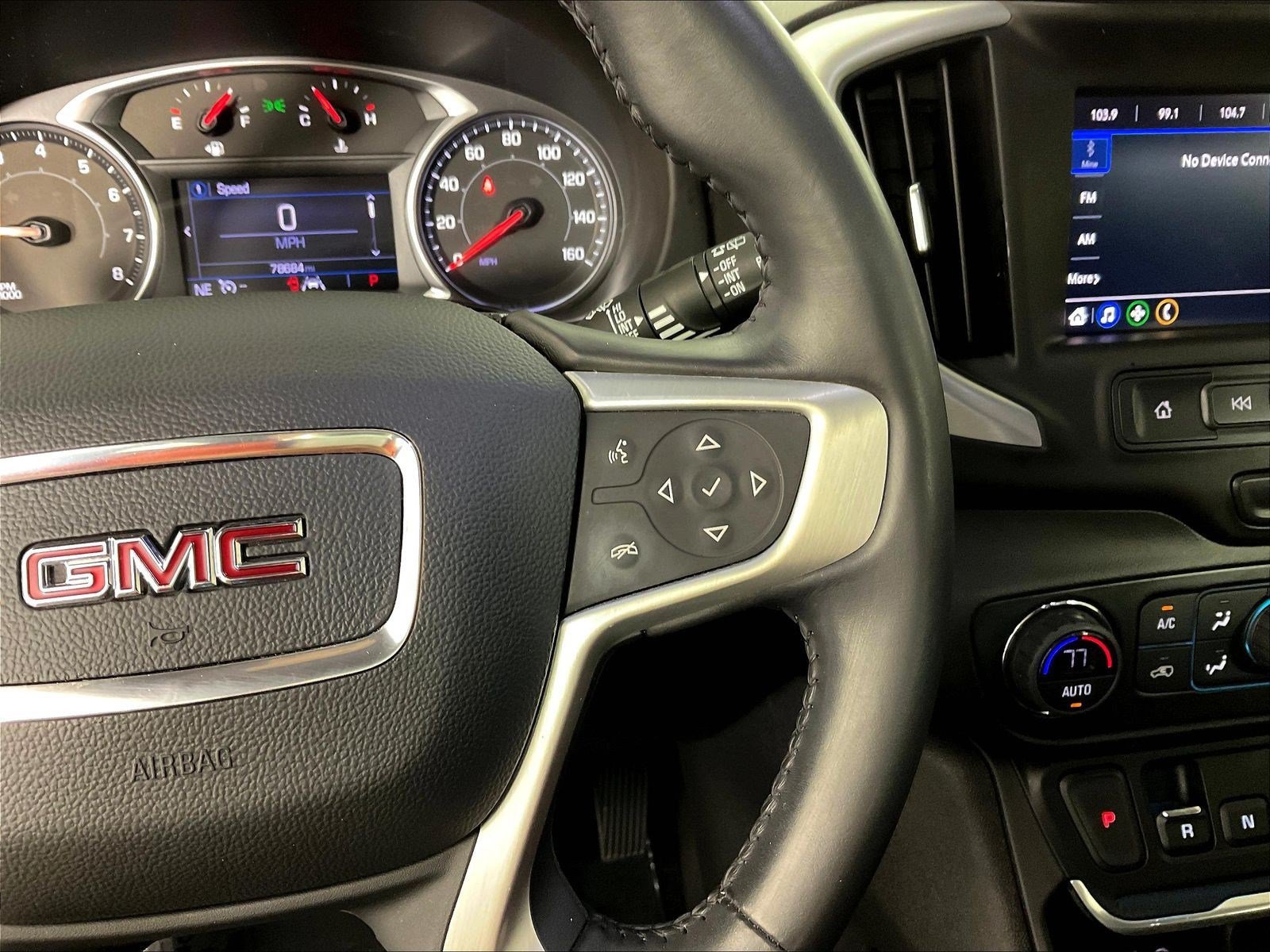 Used 2020 GMC Terrain SLE w/ Driver Convenience Package AWD/4WD image 12