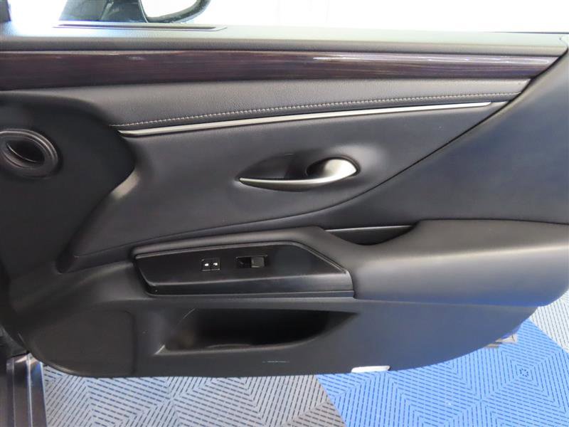 Used 2020 Lexus ES 350 w/ Premium Package FWD image 35