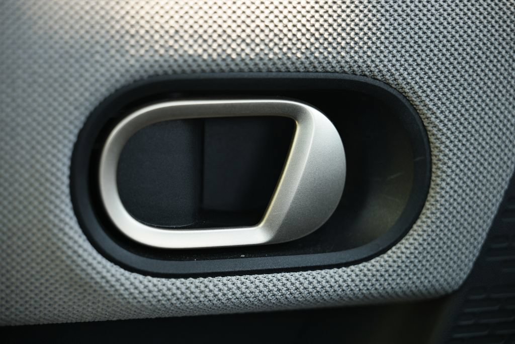 Used 2025 MINI Cooper S FWD image 16