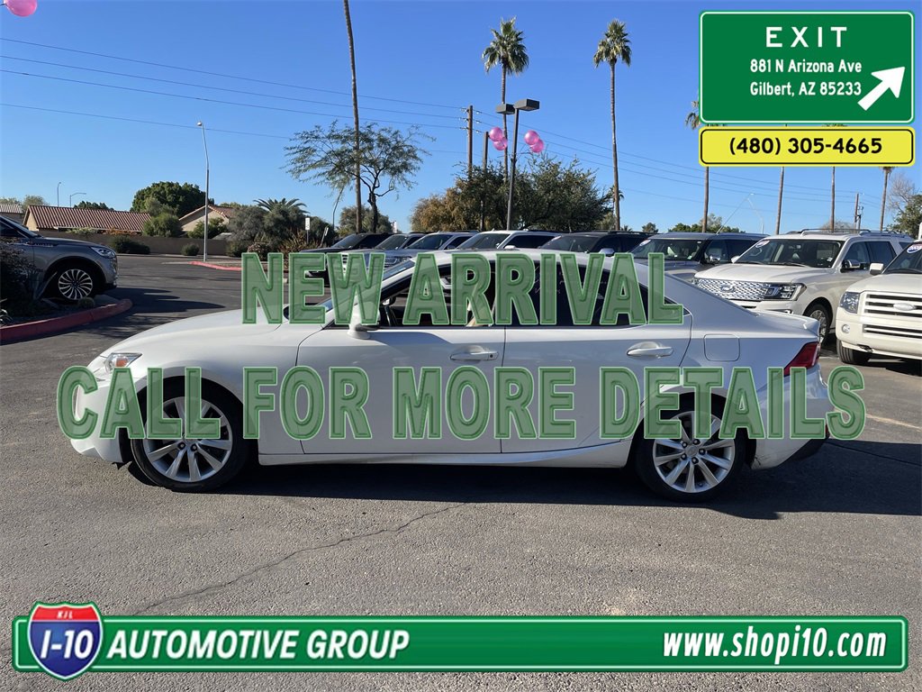 Used 2016 Lexus IS 200t image 3