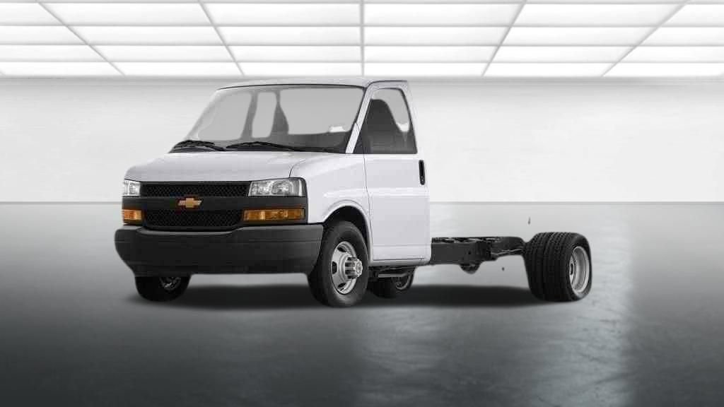 New 2026 Chevrolet Express 3500 w/ Power Convenience Package RWD image 12