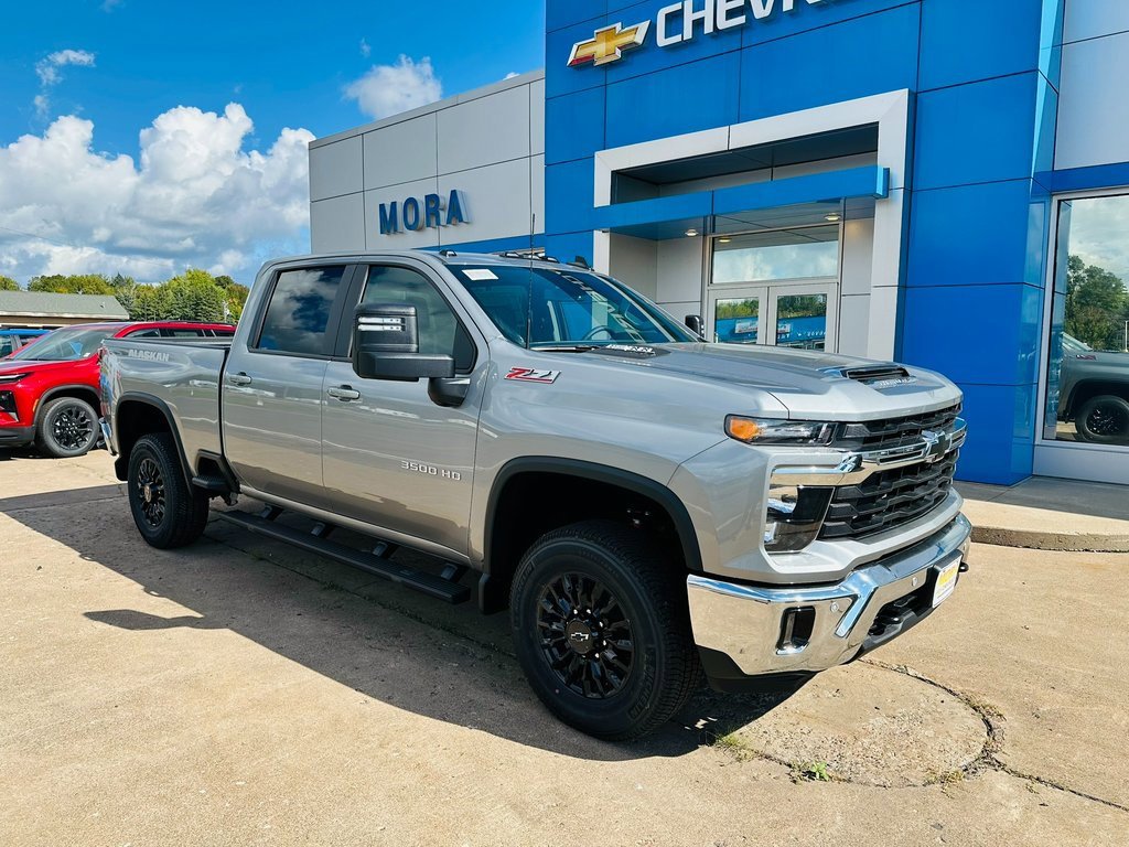 New 2026 Chevrolet Silverado 3500 LT w/ All Star Edition image 1
