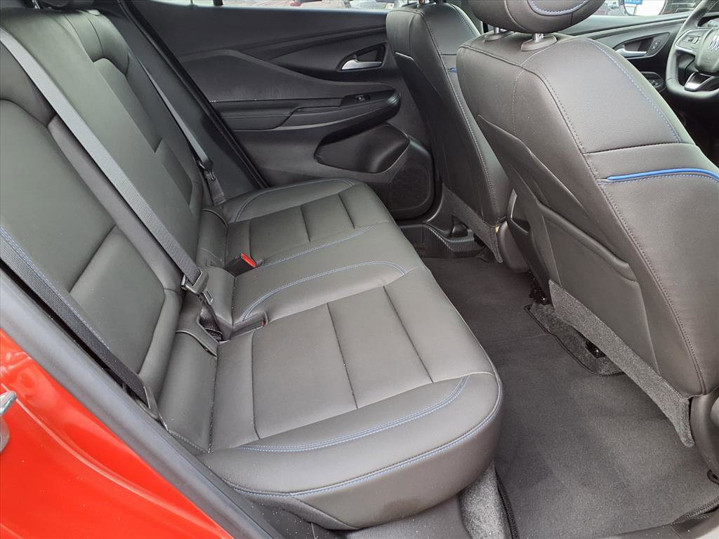 Used 2024 Buick Envista Sport Touring w/ Convenience II Package image 14