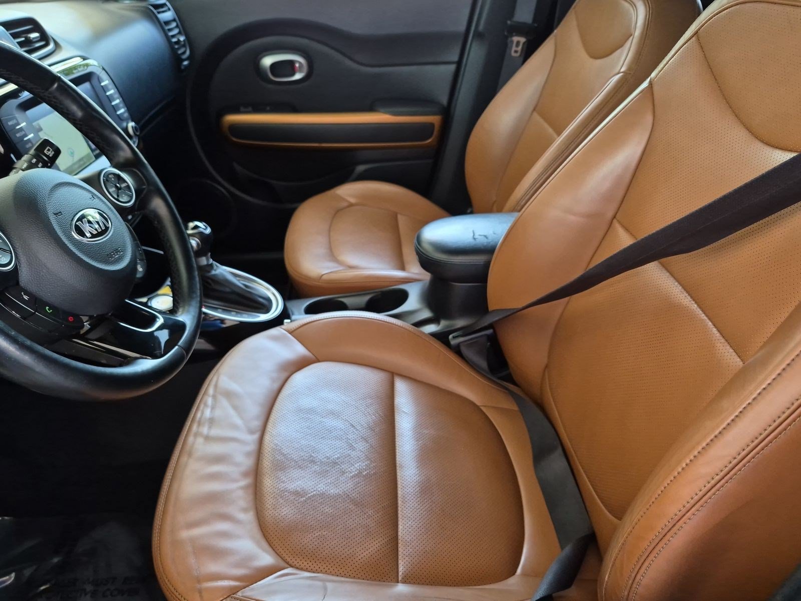 Used 2015 Kia Soul ! w/ Sun & Sound Package FWD image 16