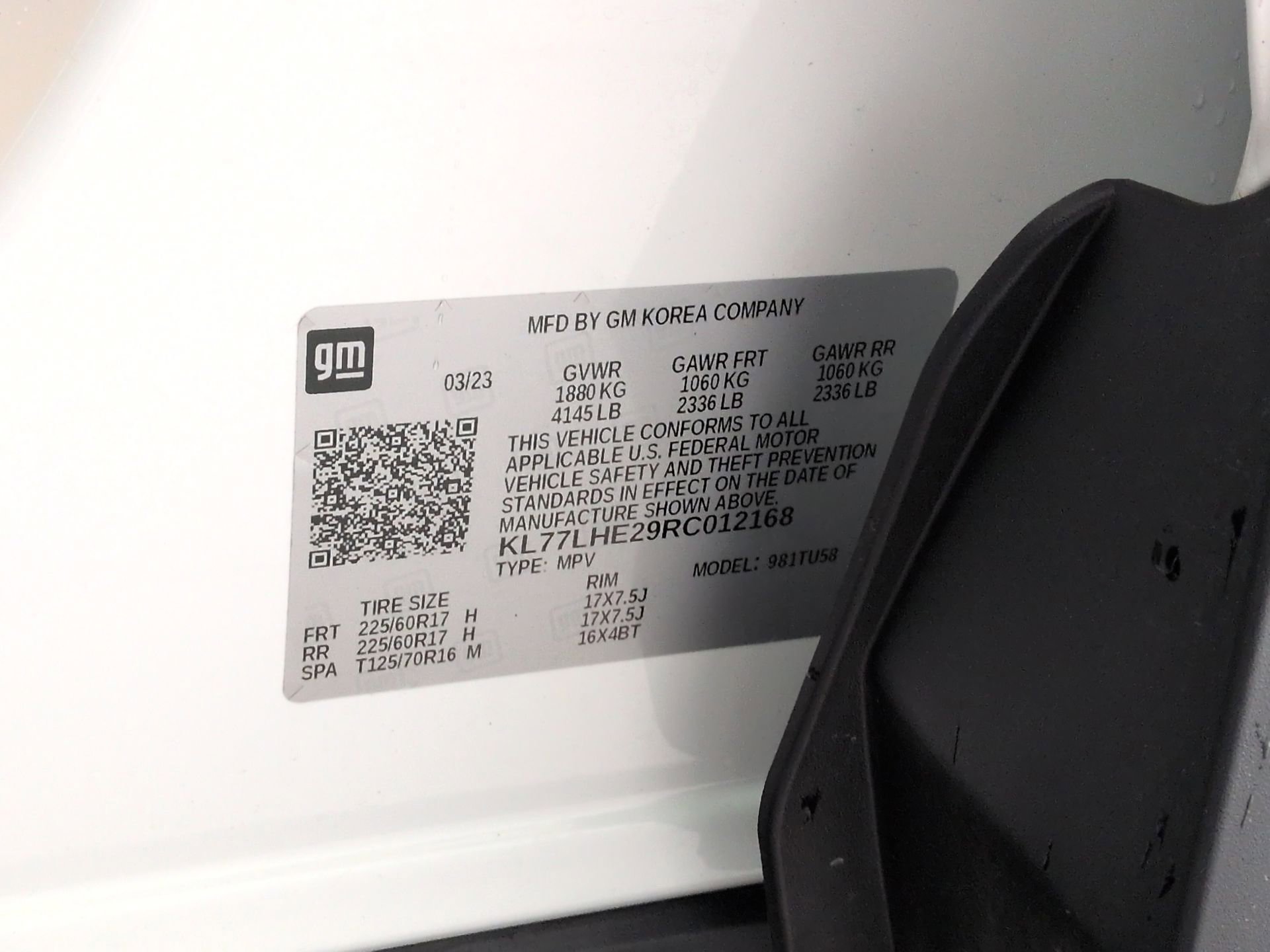 Certified 2024 Chevrolet Trax LT FWD image 32