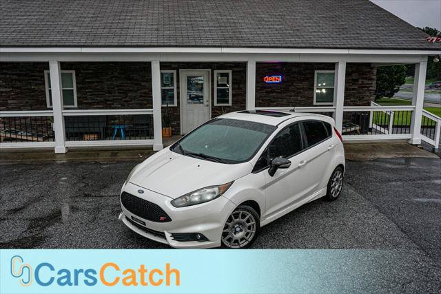 Used 2019 Ford Fiesta ST FWD image 2