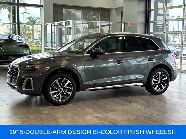 Used 2022 Audi Q5 2.0T Premium Plus w/ Premium Plus Package AWD/4WD image 9