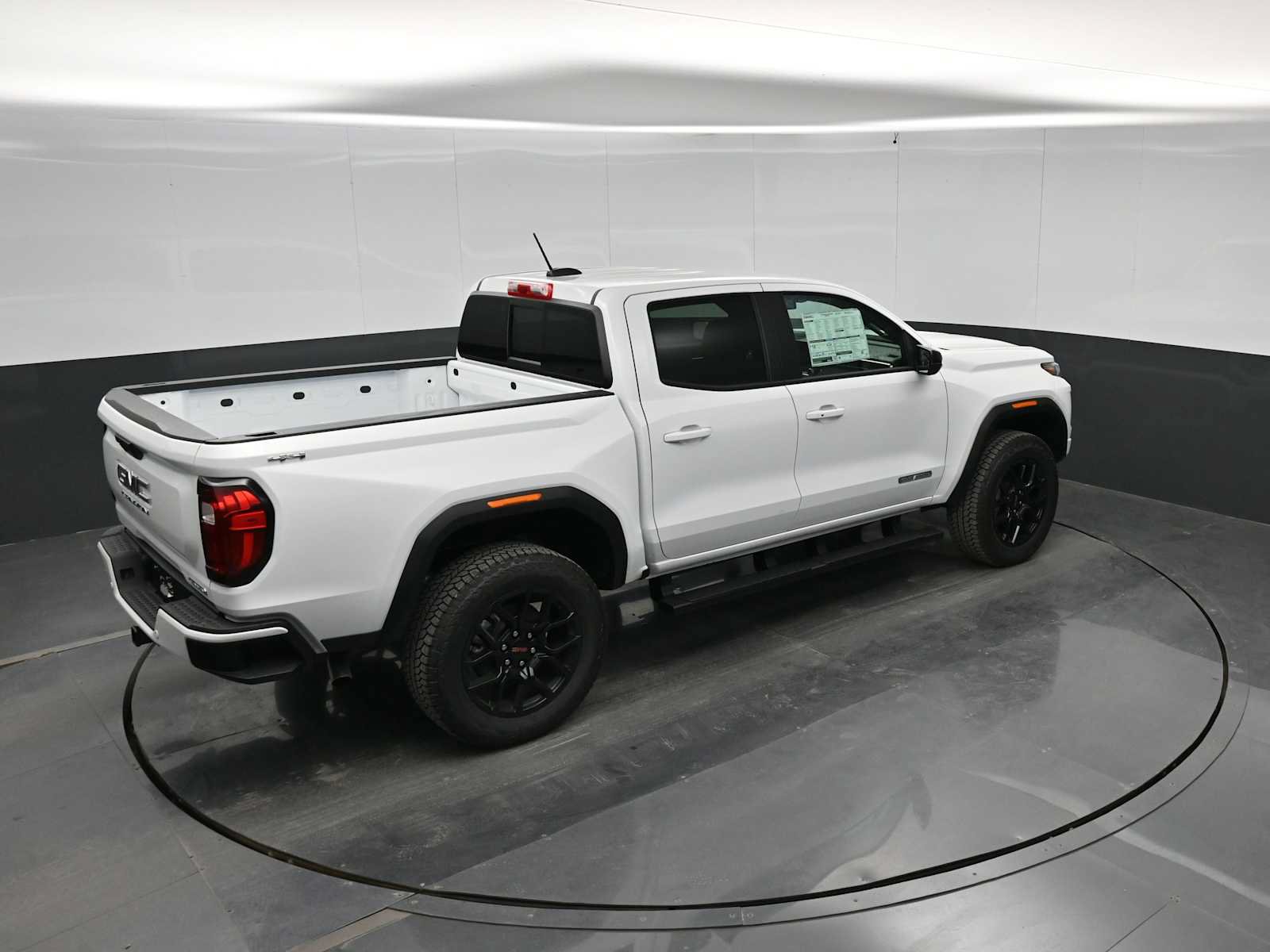 New 2026 GMC Canyon Elevation w/ Convenience Package AWD/4WD image 30