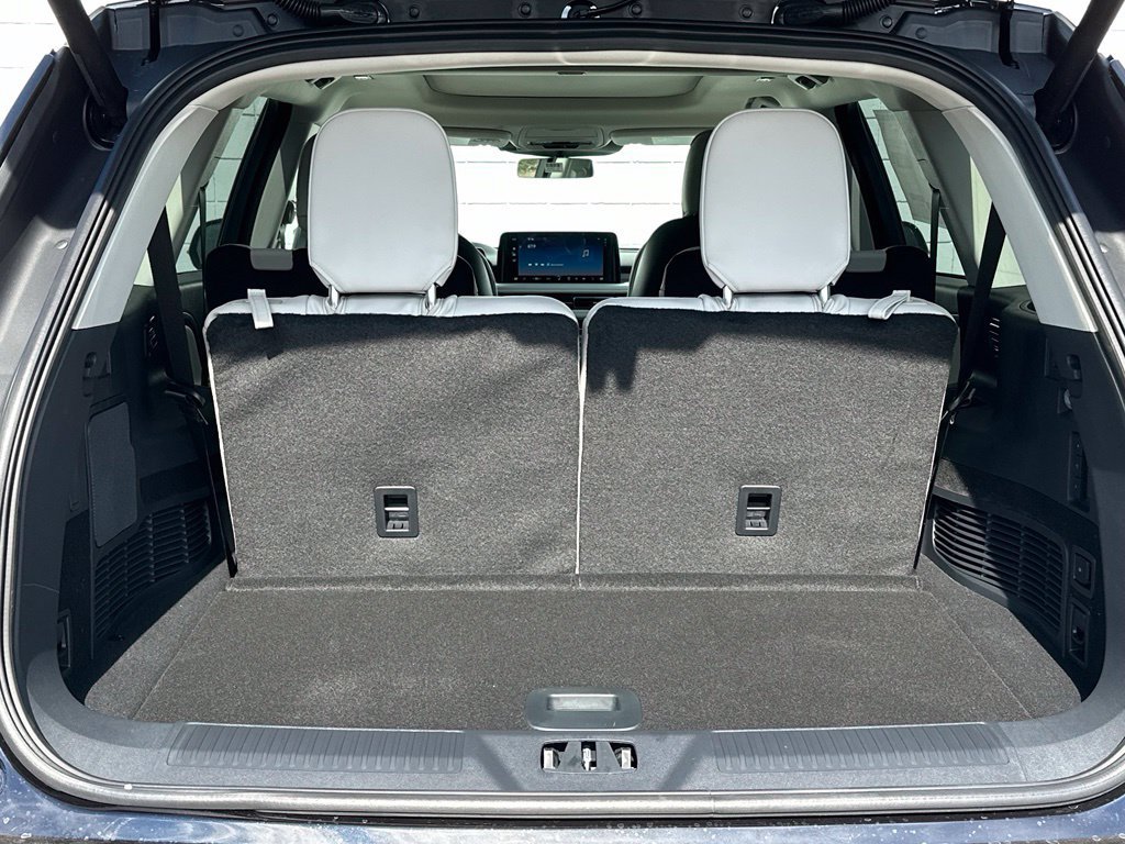 New 2027 Lincoln Aviator AWD image 26