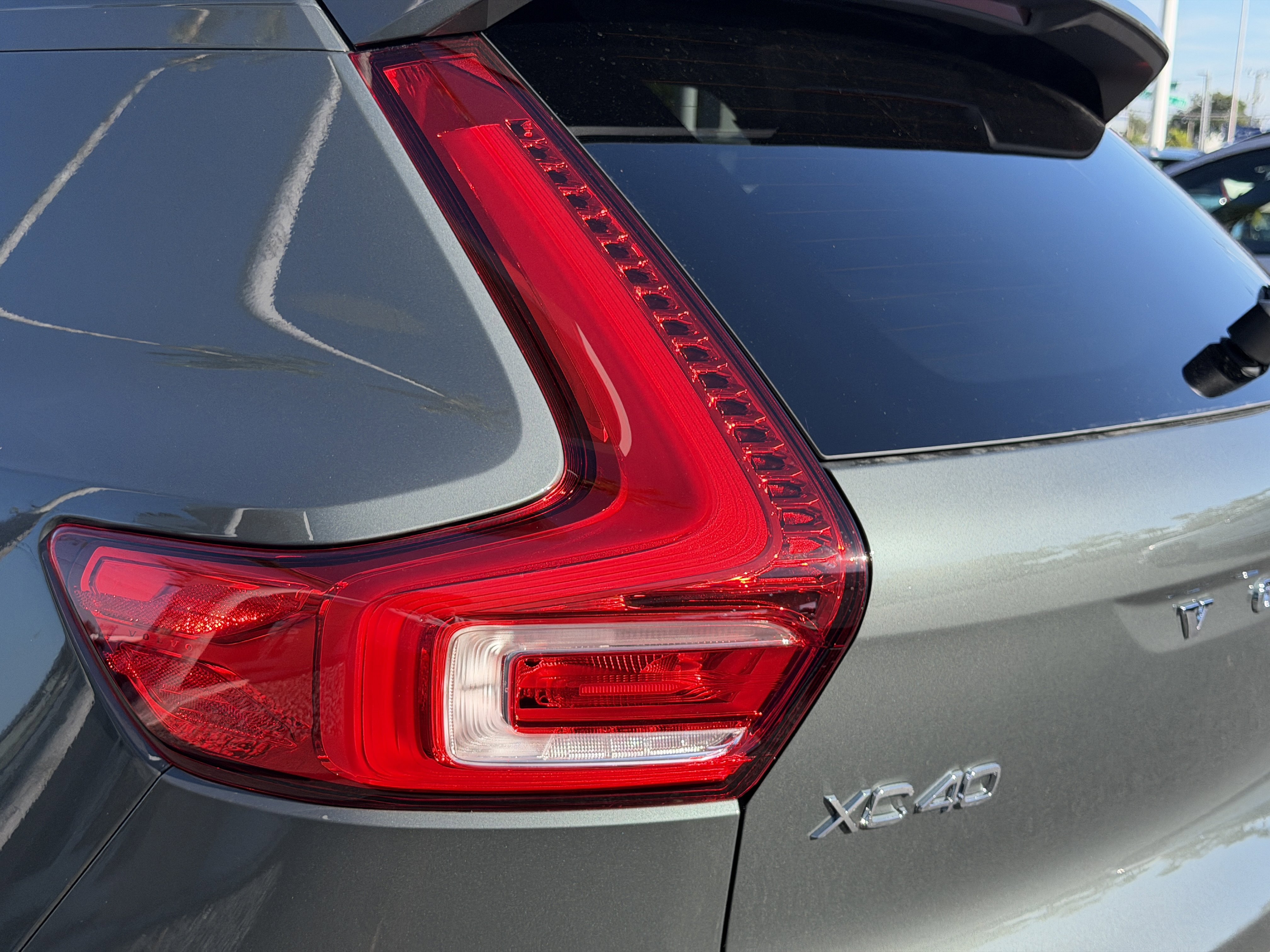 New 2026 Volvo XC40 B5 Plus w/ Climate Package image 8