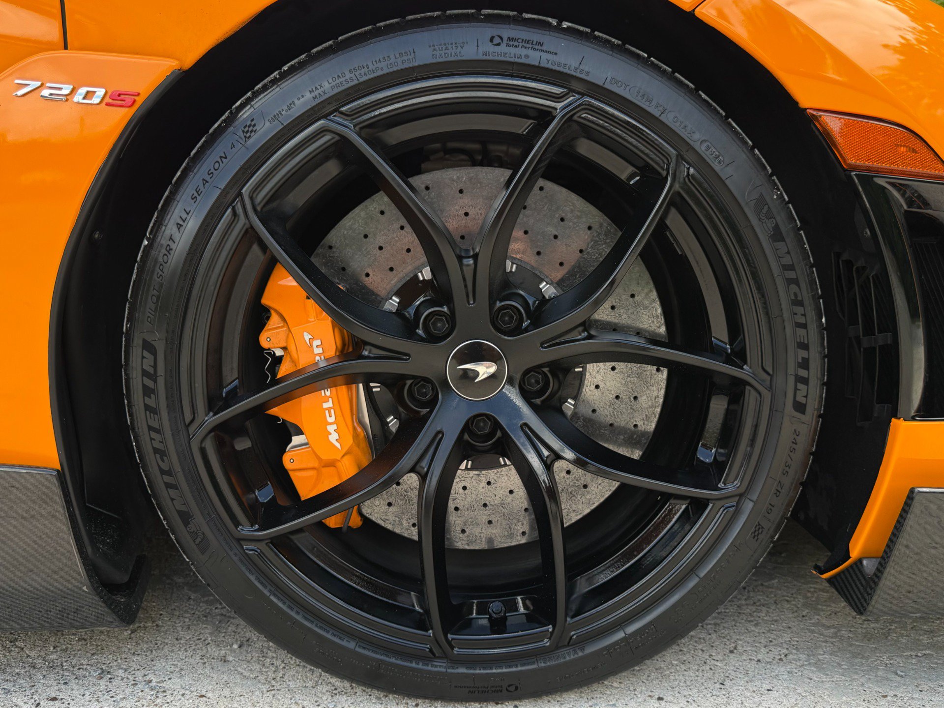 Used 2021 McLaren 720S Performance RWD image 74