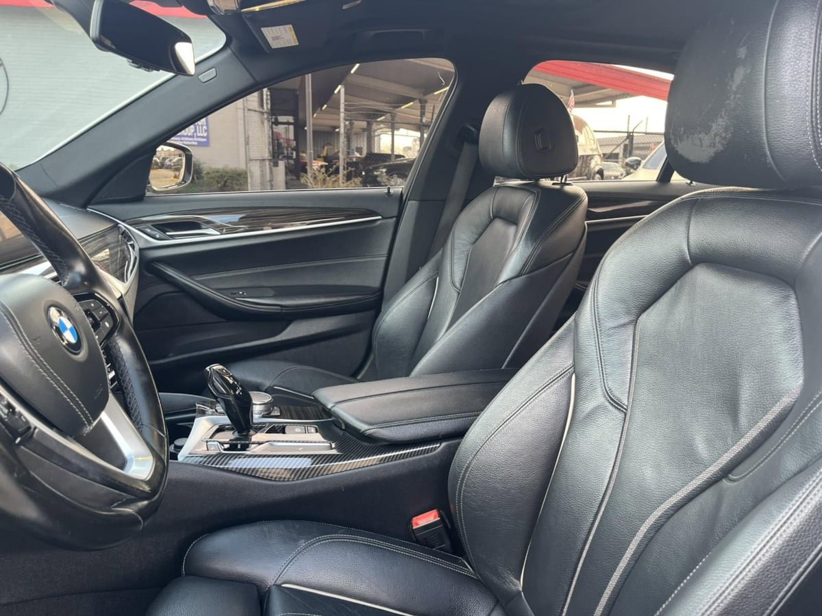 Used 2017 BMW 530i RWD image 22