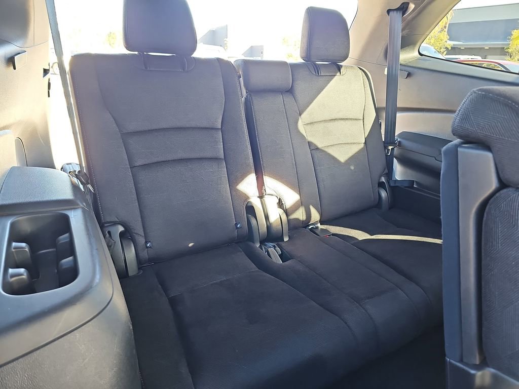 Used 2022 Honda Pilot Sport image 14