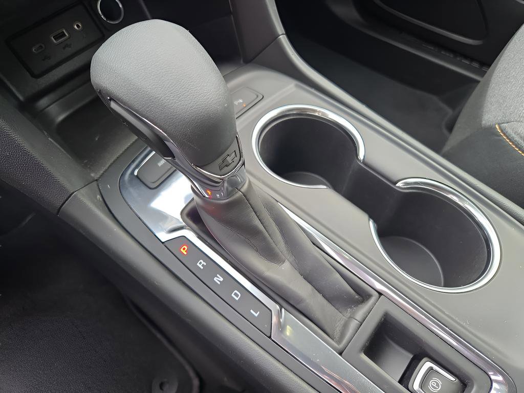 Used 2023 Chevrolet Equinox LT image 29