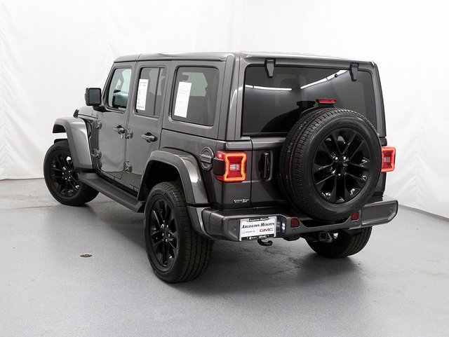 Used 2021 Jeep Wrangler Unlimited Sahara image 8
