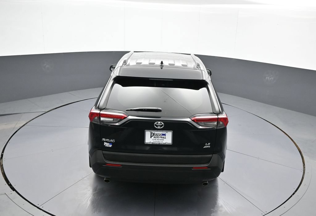 Used 2019 Toyota RAV4 LE w/ All Weather Liner Package AWD/4WD image 38