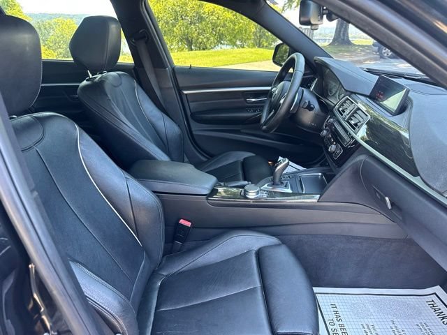 Used 2018 BMW 330i xDrive Sedan AWD/4WD image 10