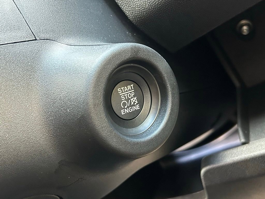 New 2025 RAM ProMaster 3500 w/ Crew Van Package image 45