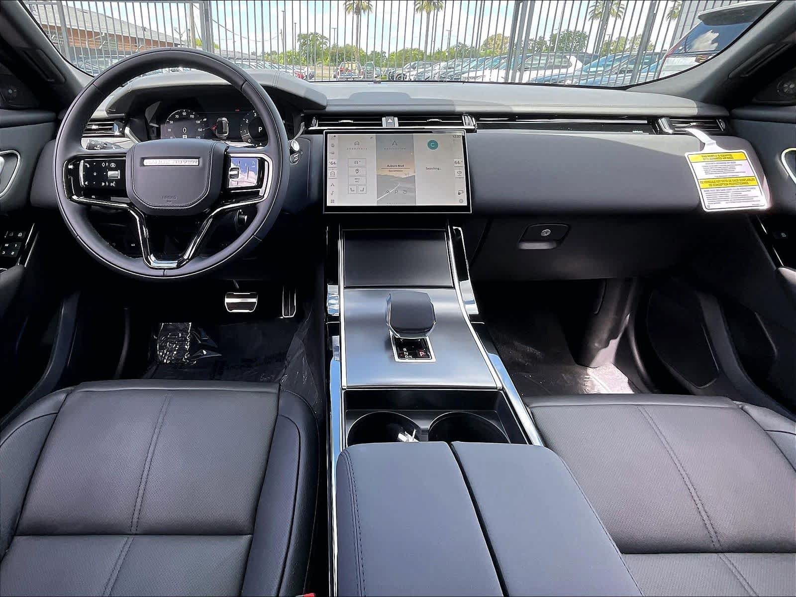 New 2026 Land Rover Range Rover Velar Dynamic SE AWD/4WD image 6