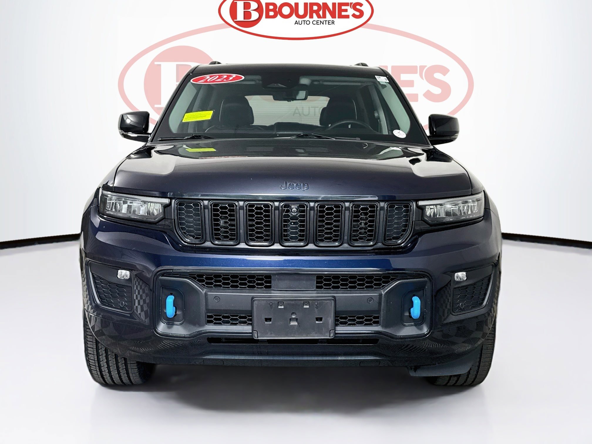 Used 2023 Jeep Grand Cherokee 30th Anniversary AWD/4WD image 7