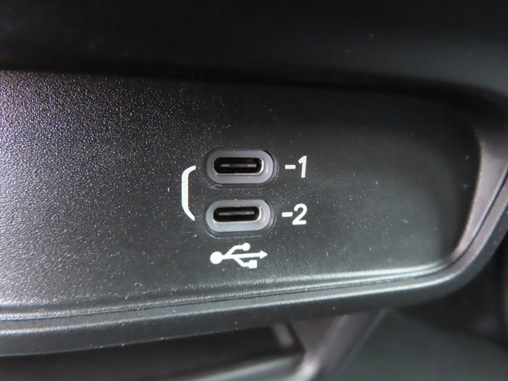 New 2026 Chrysler Pacifica Select image 11