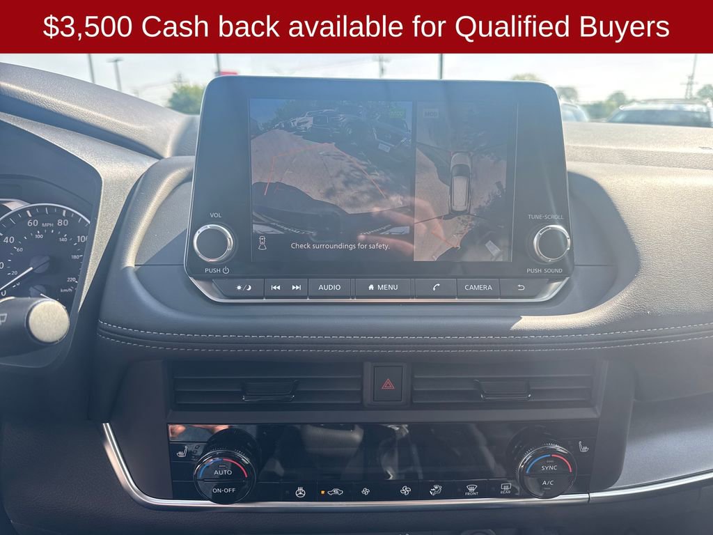 New 2026 Nissan Rogue SV FWD image 18