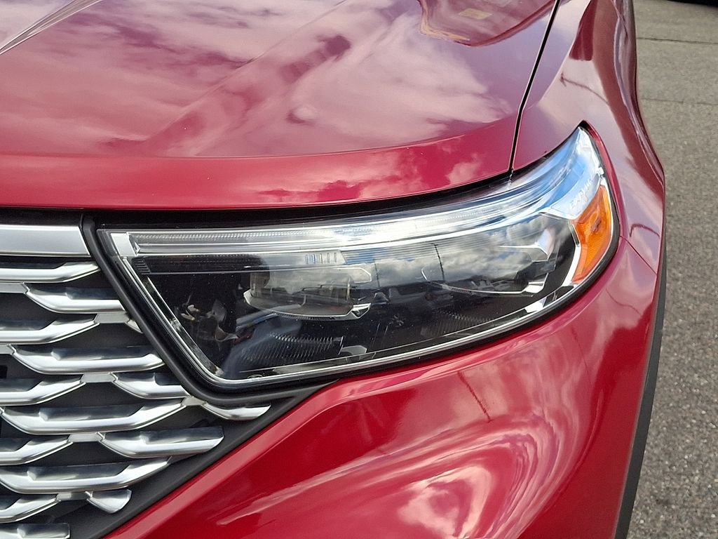 Used 2020 Ford Explorer Platinum w/ Premium Technology Package image 9